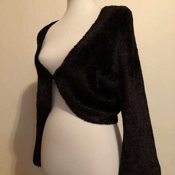 Nine West Black Cozy Fuzzy & Soft Sweater Shrug - Picture 8 of 9